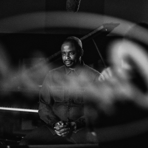 Dulé Hill visits “The House that Nat Built”