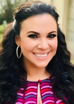 Gloria Calderón Kellett