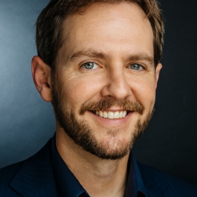 Peter Bart: Director Matt Shakman Delivers Artistic Wake-Up Calls Worthy Of The Great Reopening