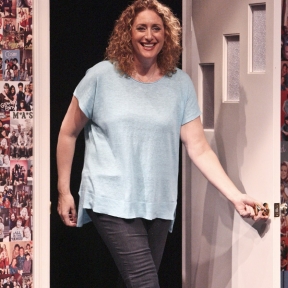 Review: ‘The Judy Show’ explores the power of the sitcom family