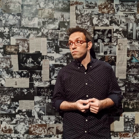 Review: A World of Cardsharps and Zoom Dupes in ‘The Future’