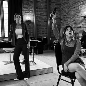 In ‘King Liz,’ a Look at What It Means to be a Powerful Woman