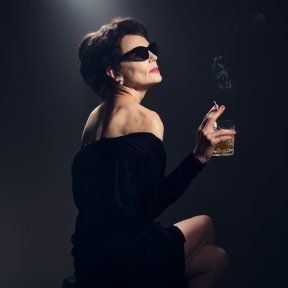 ROLE PLAY: The Actress Elizabeth McGovern Is Now A Writer