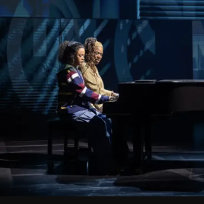 HELL'S KITCHEN, REDWOOD, INFINITE LIFE and More Win Edgerton Foundation New Play Awards