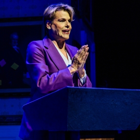 Review: POTUS: OR, BEHIND EVERY GREAT DUMBASS ARE SEVEN WOMEN TRYING TO KEEP HIM ALIVE at Geffen Playhouse