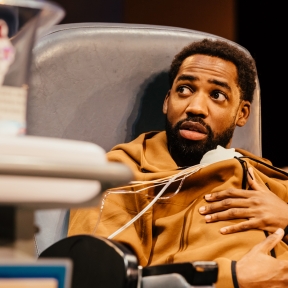 Stage Raw: tiny father