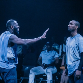 Stage Raw: The Brothers Size