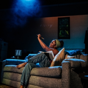 Furlough’s Paradise Star Kacie Rogers Talks Grief, Healing, and Sisterhood at the Geffen Playhouse | Interview