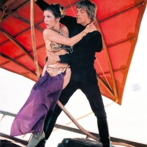 Carrie Fisher makes stage debut